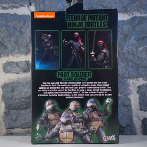 NECA - Foot Soldier (Bladed Weapons) 18 cm (02)